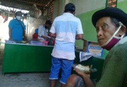 PPKM Darurat, PKB Sediakan Makan Gratis untuk Warga Kota Probolinggo