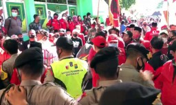 Tanggapan KPU Surabaya Soal Massa Pendukung saat Jago PDIP Mendaftar