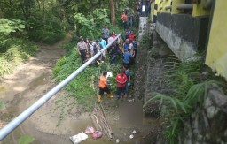 Remaja yang Mayatnya Ditemukan di Kemlagi Mojokerto itu Bernama Ardio