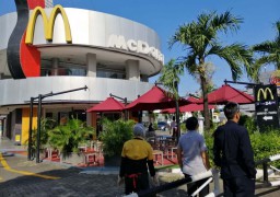 Cegah Potensi Kerumunan BTS Meal, Polisi Tutup Sementara McD Basra, Surabaya