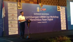 Menteri Luhut: Ekonomi Indonesia Tak Berkiblat ke China atau Amerika