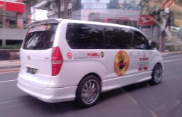 Penampakan Mobil Satgas Saber Pungli Covid-19 di Surabaya