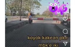 Viral Motor Ditumpangi Dua Wanita Nylonong Masuk Tol Romokalisari