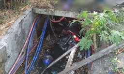 Motor Terperosok ke Gorong-gorong di Surabaya, Perempuan asal Sidoarjo Terluka