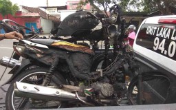 Kecelakaan di Ponorogo, Dua Biker Tewas Terbakar