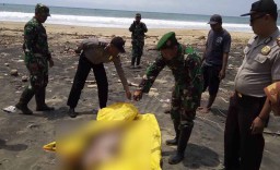 Mayat Pria Telanjang Ditemukan di Pantai Dlodo Tulungagung