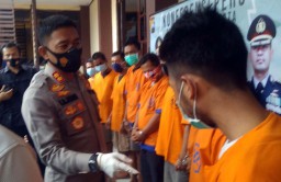 9 Pengedar Narkoba dan Obat Farmasi di Probolinggo Raya Diringkus