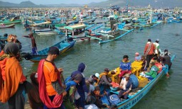 Cuaca Buruk, Nelayan Tradisional di Banyuwangi Libur Massal