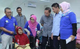 Puluhan Warga Nganjuk Ikuti Operasi Katarak Gratis HPN 2020
