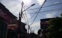 Warga Mengeluh PJU ke Eri, Lho Kok yang Beresin Pemkot Surabaya