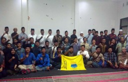 Polisi dan PMII Surabaya Juga Berdoa Bersama untuk Randi dan Yusuf