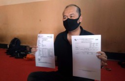 Sempat Diprotes, Pabrik Pengolahan Oli Bekas Lakukan Uji Laboratorium