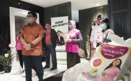 Machfud Arifin Jawab Keluhan Para Ibu Hamil di Surabaya dengan Bantuan