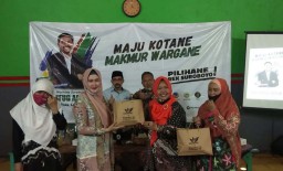 Ny Lita Machfud Arifin Siapkan Resep untuk UMKM di Surabaya