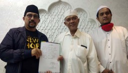 Kiai Ja'far Sampang Instruksikan Warga Surabaya Dukung Machfud Arifin