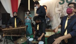 Ketika Para Seniman Doakan Machfud Arifin Jadi Wali Kota Surabaya