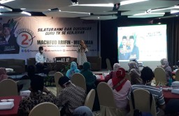 'Guru TK Bakal Sejahtera Bila Machfud Arifin-Mujiaman Pimpin Surabaya'