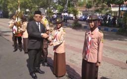 Hari Sumpah Pemuda, Pelajar Berprestasi Tulungagung Terima Penghargaan