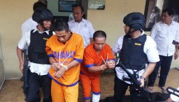 Tangis Penyesalan Pelaku Mutilasi Penari asal Kediri