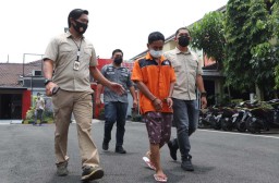 Pembunuhan Pemuda di Surabaya Dipicu Cinta Segitiga