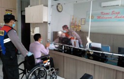 Cara Polsek Sukolilo, Surabaya Beri Layanan Khusus Masyarakat Difabel