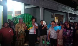 Mayat Dalam Koper Dimakamkan Tanpa Kepala, Tangis Keluarga Pecah