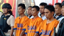 Tujuh Orang Dalangi Pembunuhan Pria dengan Tangan Terikat di Pasuruan