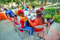 Taman di Surabaya Ini Dilengkapi Pengobatan Gratis, Yuk Berobat!
