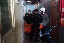 Pemuda di Surabaya Tewas dalam Kamar Kos itu Dikeroyok, Dua Pelaku Ditangkap