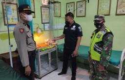 Temukan Bayi Perempuan di Atas Kayu Bakar, Warga Mojokerto Geger