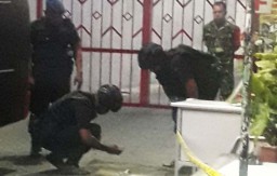 Benda Diduga Granat Gemparkan Warga Perumahan di Surabaya