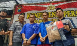 Geber Knalpot Motor saat Berangkat Ngopi, Remaja di Blitar Dikeroyok