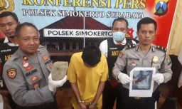 Seorang Remaja di Surabaya Dikeroyok 5 Orang dan Dipukuli Paving