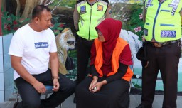 Cerita Pelarian Sri Berakhir di Dekat Kantor Polisi
