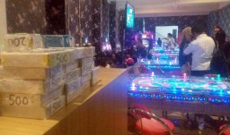 Dua Arena Perjudian di Surabaya Digerebek, 83 Orang Diamankan