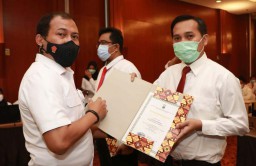 Satresnarkoba Polrestabes Surabaya Kembali Diganjar Penghargaan