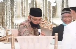 Mengenal Penghulu Viral dari Kota Malang yang Kocak dengan Pesan Mendalam
