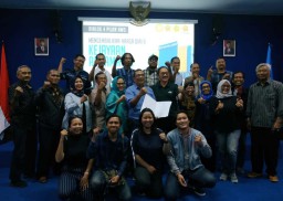 Pengesahan Pengurus IKA Stikosa-AWS dan Kembalinya Kejayaan Almamater