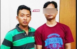 Motornya Diserempet Mobil Pikap, Penjual Pisang Keju Tikam Sopir