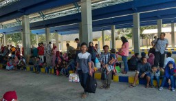 Penumpang Bus Ekonomi Tujuan Surabaya dan Jakarta Menumpuk di Ponorogo
