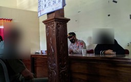 Digerebek saat Menginap di Rumah Janda, Perangkat Desa Diadili Warga