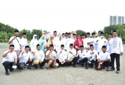 Gus Yani Rangkul Semua Elemen Bangun Gresik Mulai dari Desa