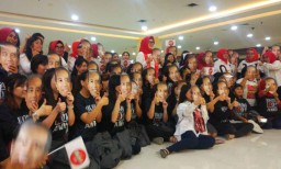 Gelar Flash Mob di Pasar Atom, Pertiwi Jatim: Mencoblos Itu Keren