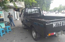 Mobil Pikap Misterius Gegerkan Warga Undaan Kulon Surabaya