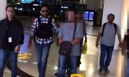 Densus 88 Dalami Dugaan Paham Radikal Pilot yang Ditangkap di Surabaya