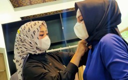 Tips dari Desainer Busana Muslim asal Surabaya Agar UMKM Tetap Bertahan