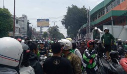 Ratusan Bonek akan ke Malang Dihadang Polisi di Sidoarjo