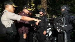 Sebar Polisi Bersenjata, Kapolda Jatim: Tindak Tegas Penganggu Pemilu