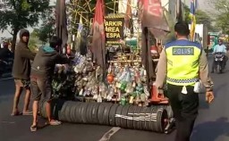 Cerita Polisi dan 6 Anak Punk Penumpang Vespa Rongsok di Pasuruan
