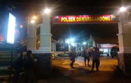 Kelompok Pesilat Datangi Kantor Polisi di Dawarblandong, Mojokerto